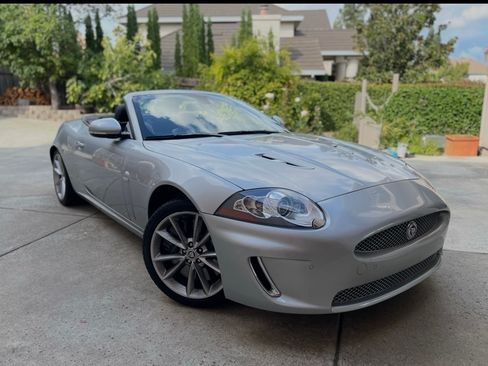 Used 2010 Jaguar XKR R RWD image 2
