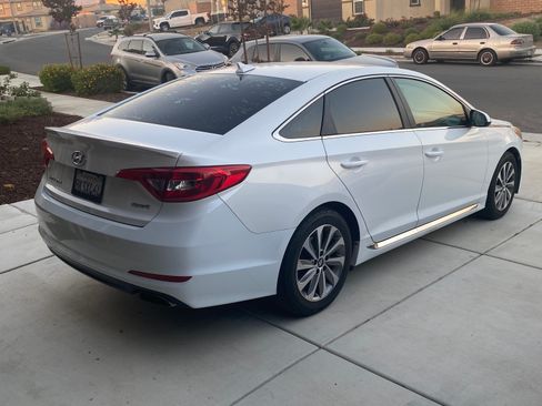 Used 2016 Hyundai Sonata Sport FWD image 8
