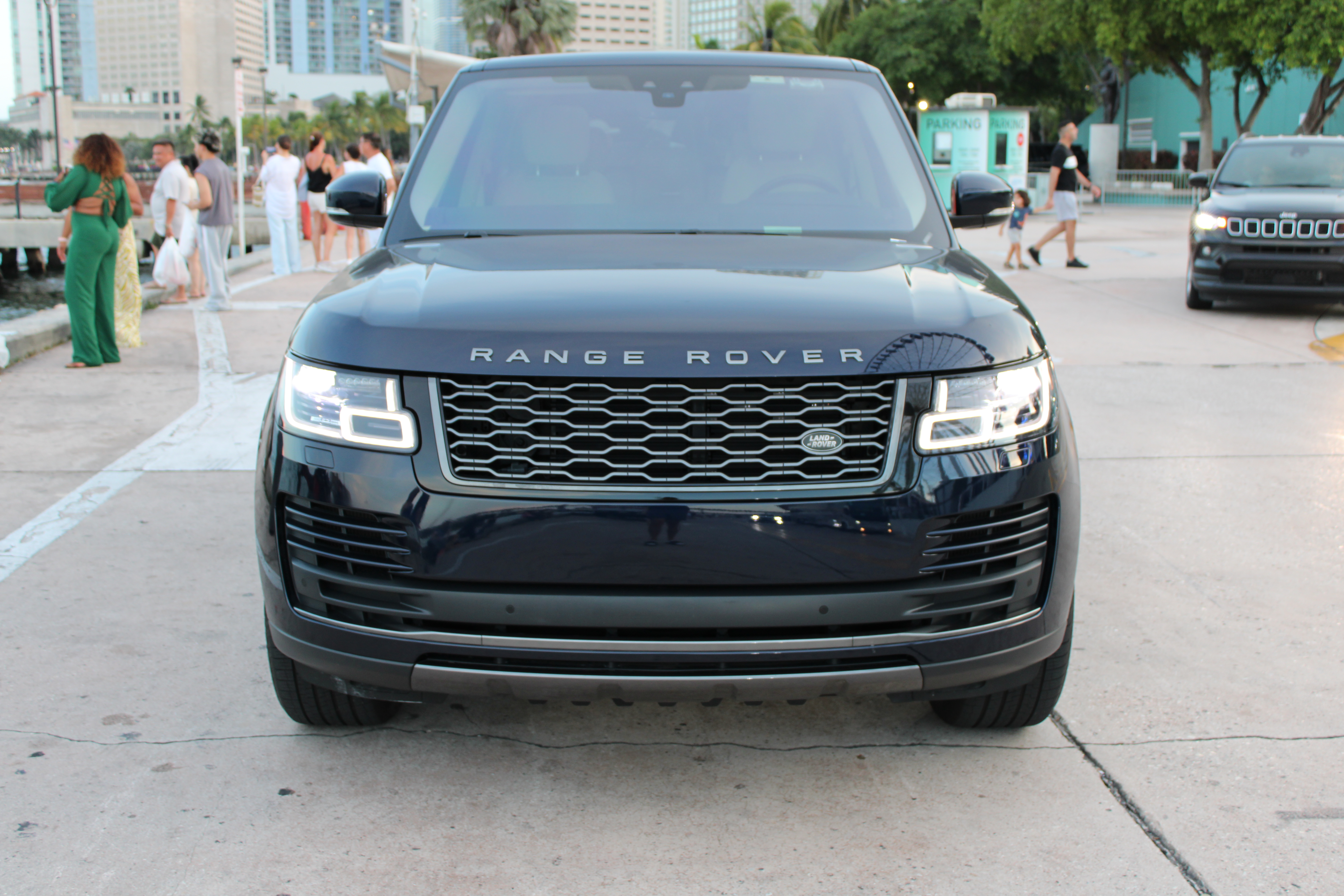 Used 2021 Land Rover Range Rover AWD/4WD image 10