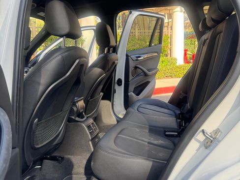 Used 2020 BMW X1 sDrive28i w/ Premium Package FWD image 11