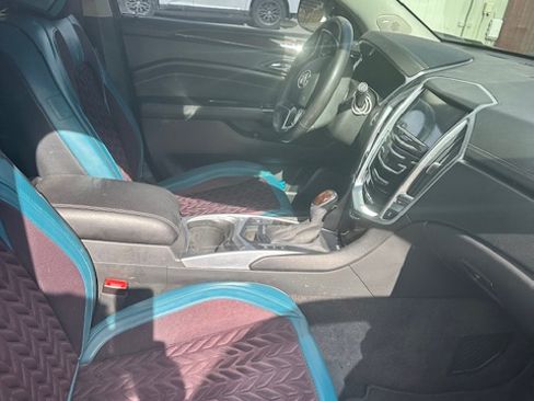 Used 2016 Cadillac SRX Luxury w/ Driver Awareness Package image 6