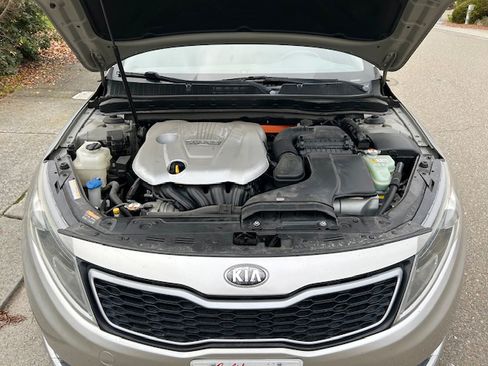 Used 2013 Kia Optima LX w/ Hybrid Convenience Pkg image 17