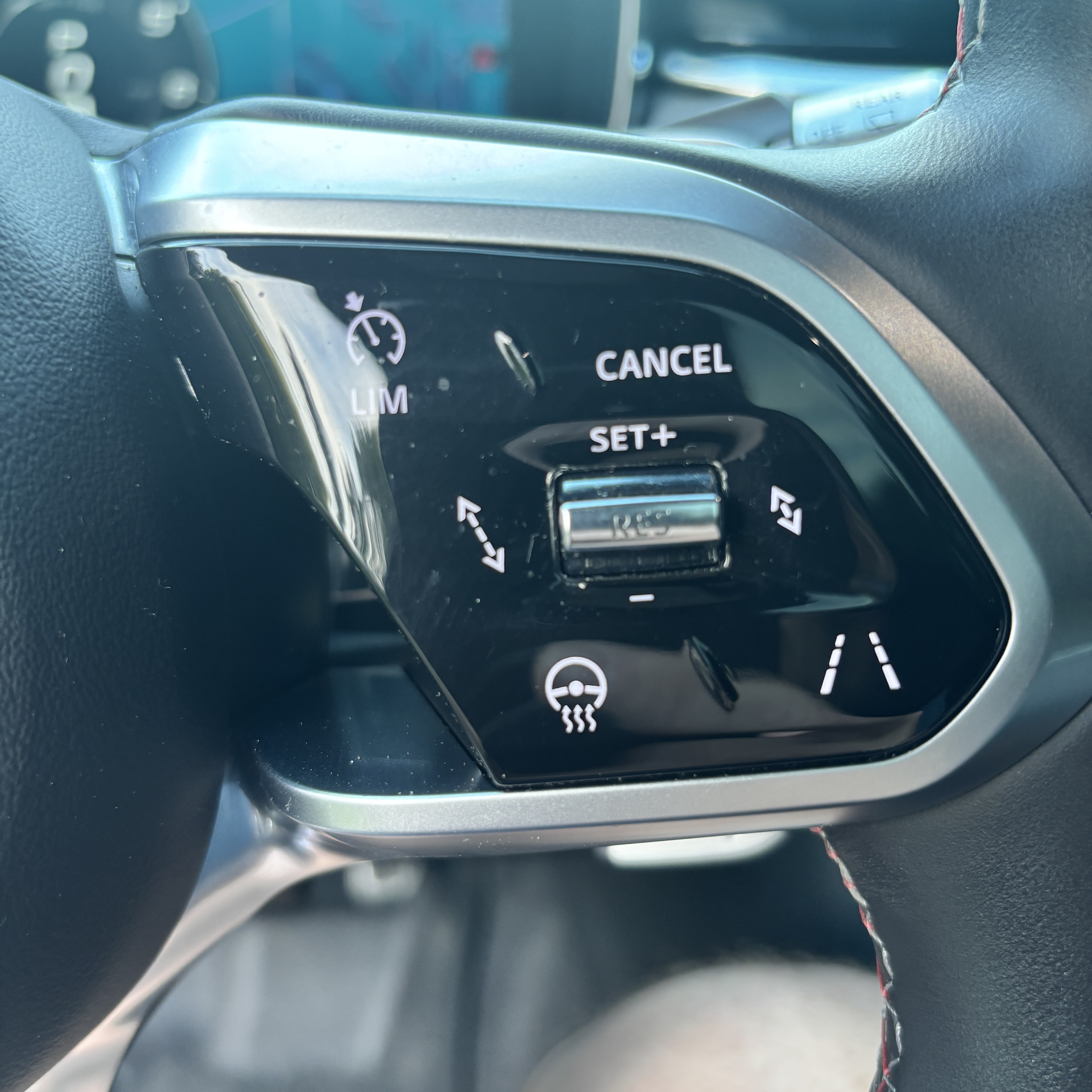 Used 2021 Jaguar F-PACE SVR AWD/4WD image 24