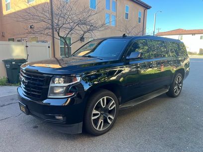 Used 2018 Chevrolet Suburban LT w/ Luxury Package