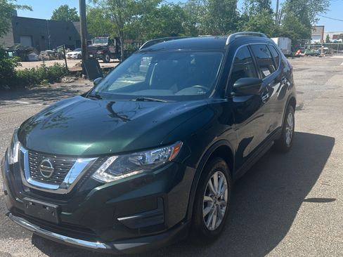 Used 2020 Nissan Rogue SV AWD/4WD image 1