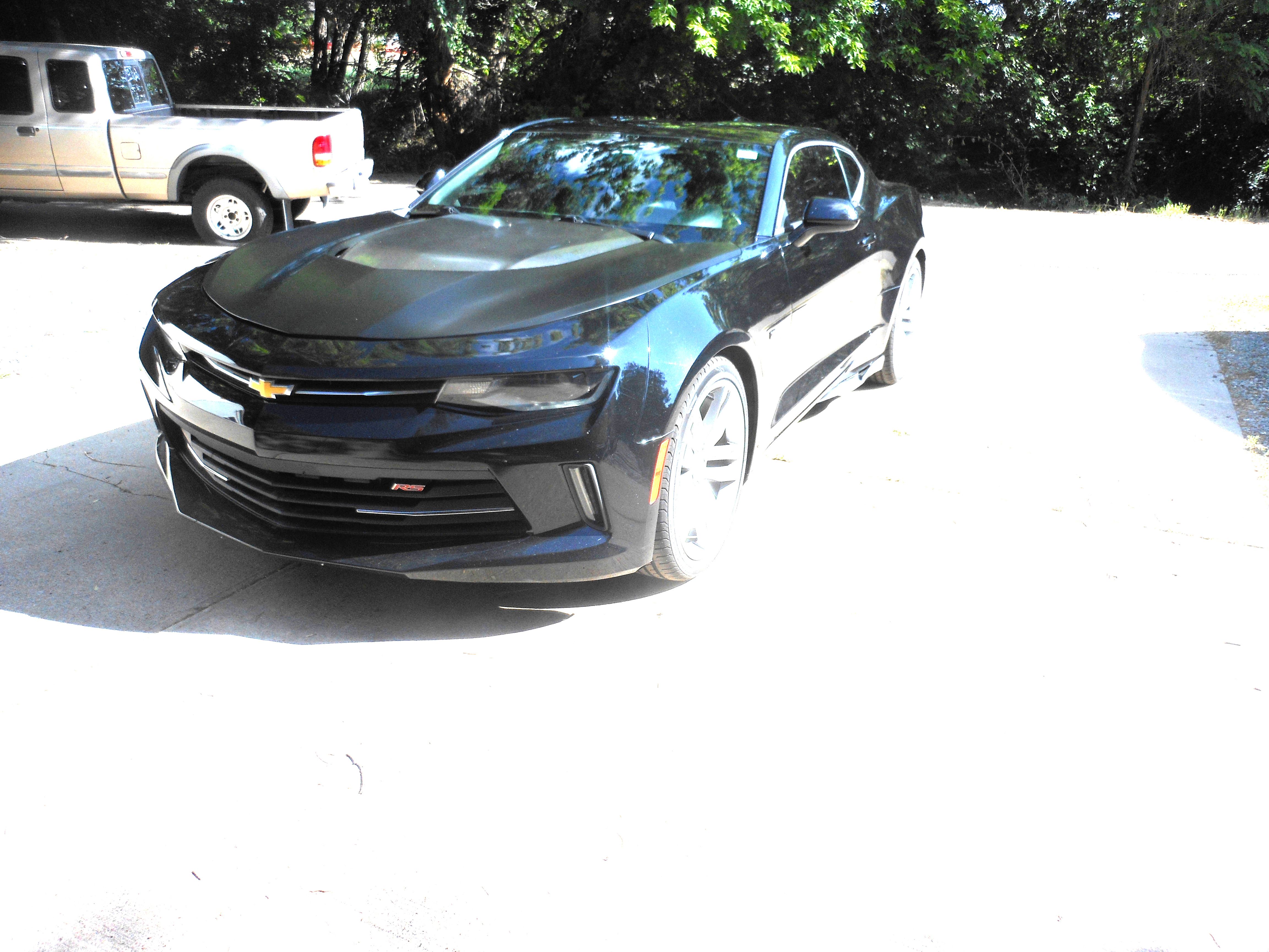 Used 2018 Chevrolet Camaro LT w/ RS Package RWD image 2