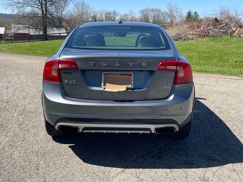 Used 2016 Volvo S60 T5 Cross Country Platinum image 10