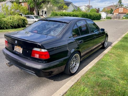 Used 1998 BMW 528i Sedan RWD image 4