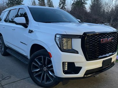Used 2021 GMC Yukon SLT w/ Rear Media and Nav Package