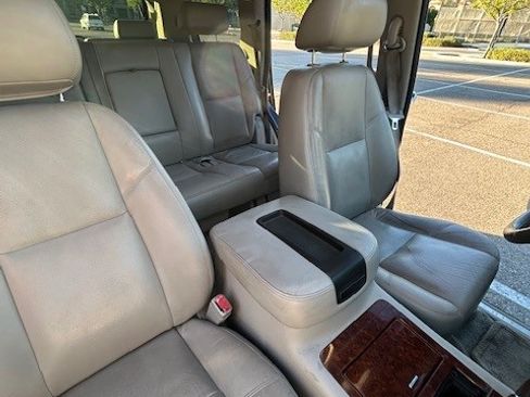 Used 2010 Chevrolet Tahoe LTZ image 20