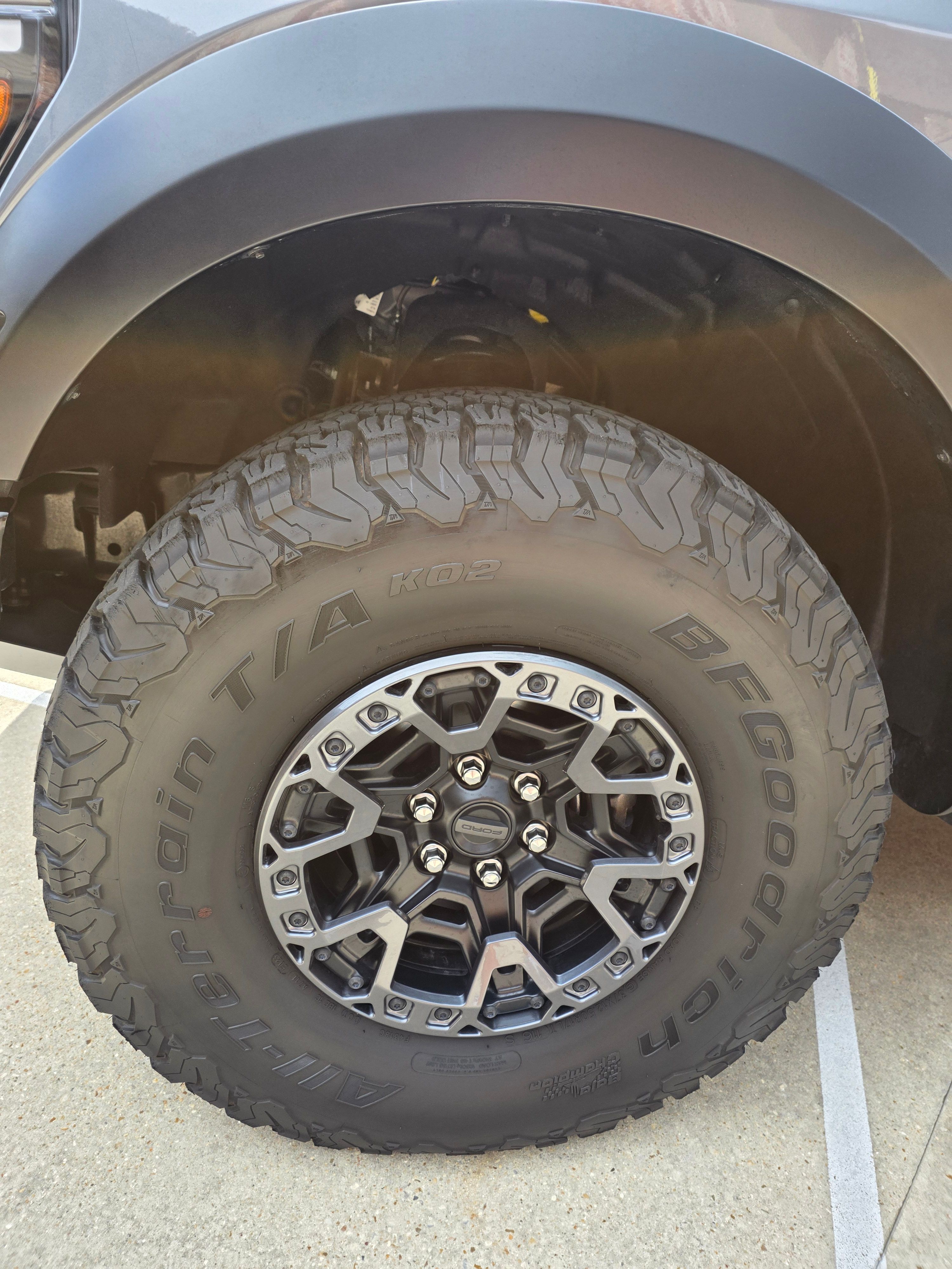 Used 2024 Ford F150 Raptor R w/ Equipment Group 803A Raptor R AWD/4WD image 17