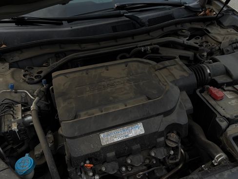 Used 2013 Honda Crosstour EX-L image 18