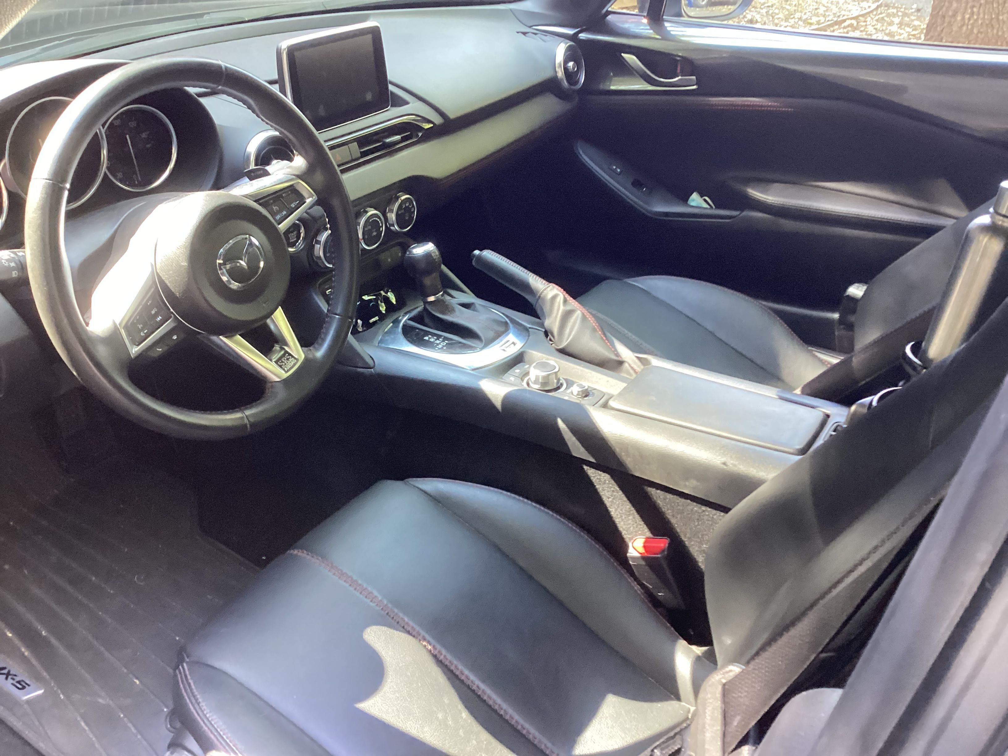 Used 2017 MAZDA MX-5 Miata RF Grand Touring RWD image 5