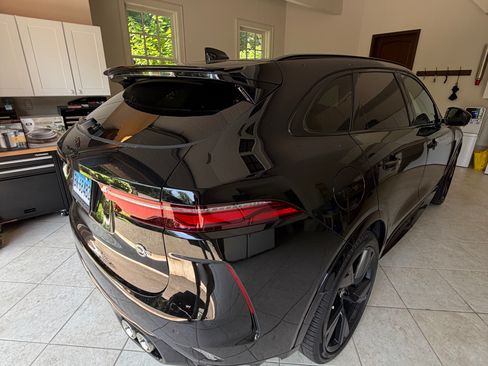 Used 2025 Jaguar F-PACE SVR 575 Edition AWD/4WD image 13