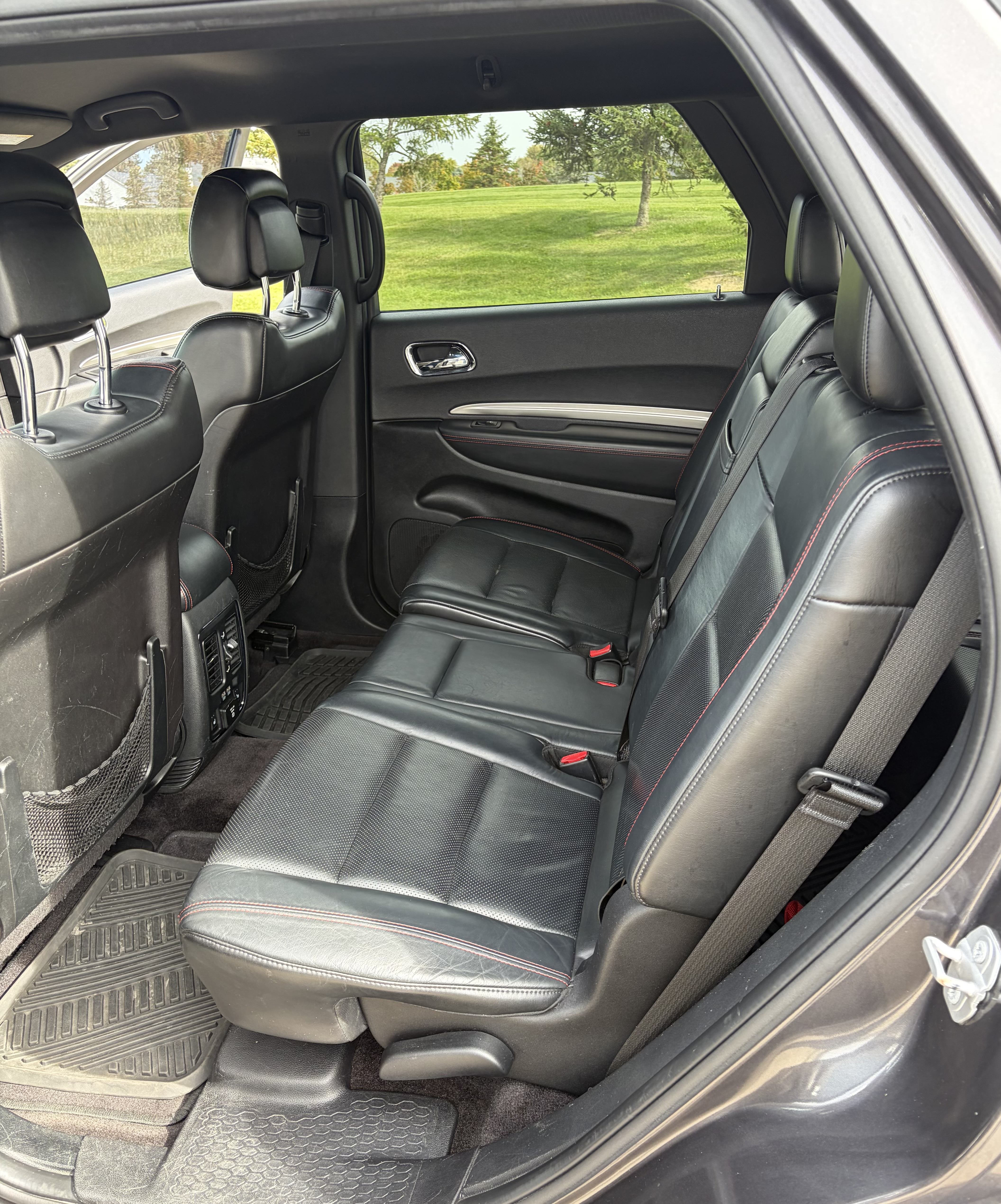Used 2016 Dodge Durango R/T w/ Blacktop Package AWD/4WD image 5
