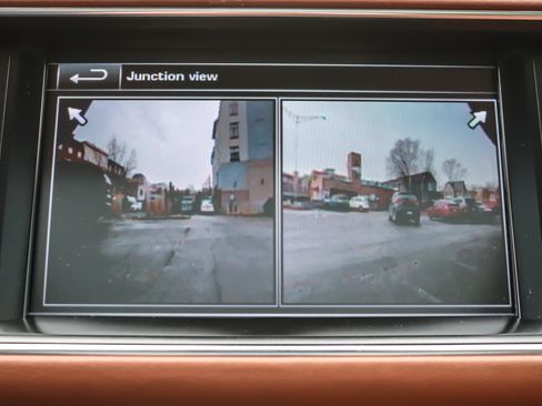 Used 2014 Land Rover Range Rover Long Wheelbase Autobiography image 25