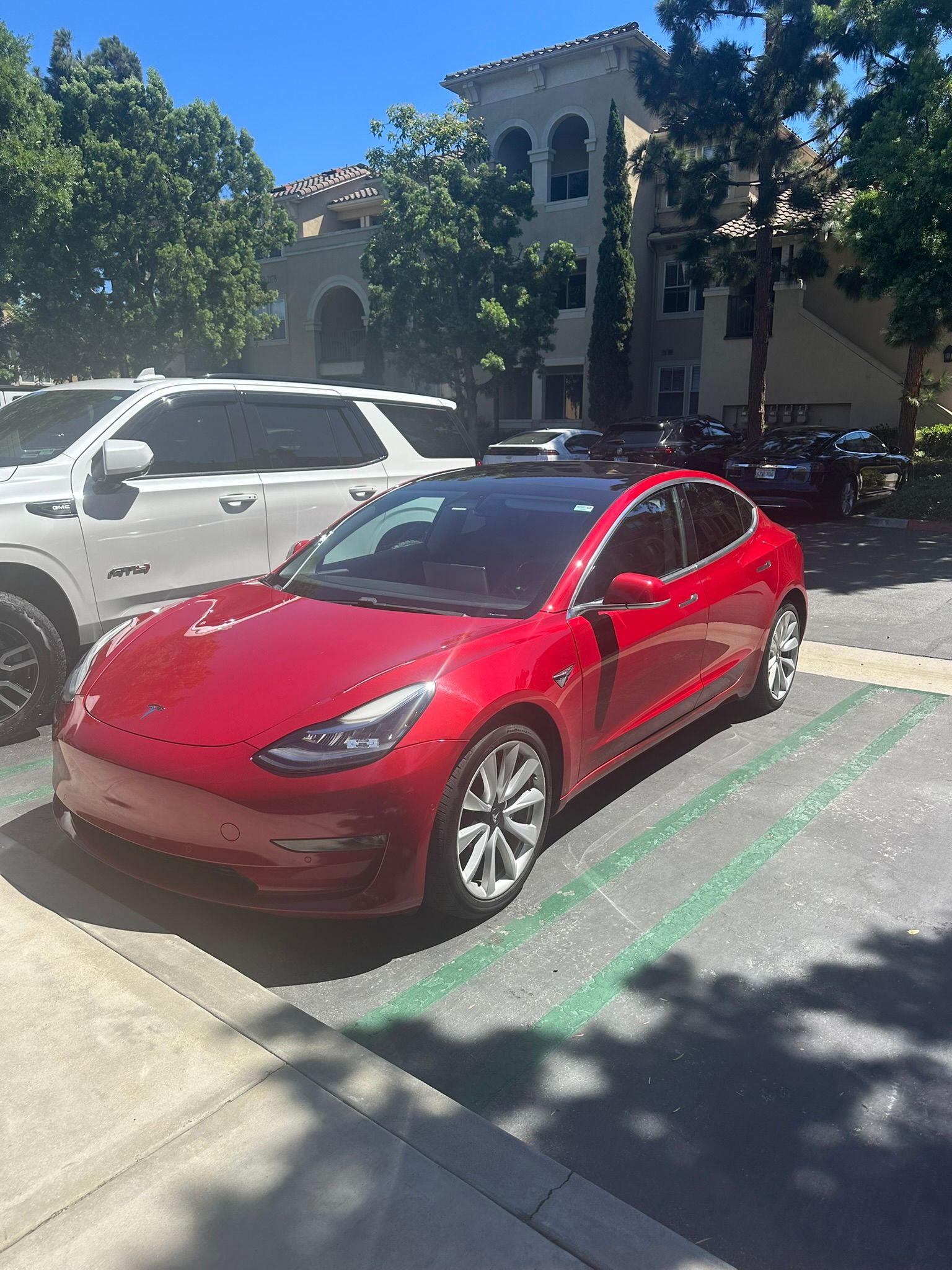 Used 2018 Tesla Model 3 Long Range RWD image 2