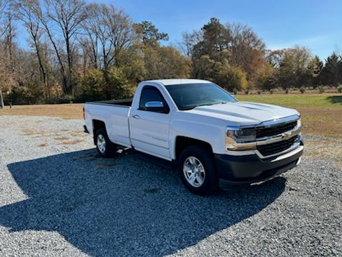 Used 2016 Chevrolet Silverado 1500 W/T image 2