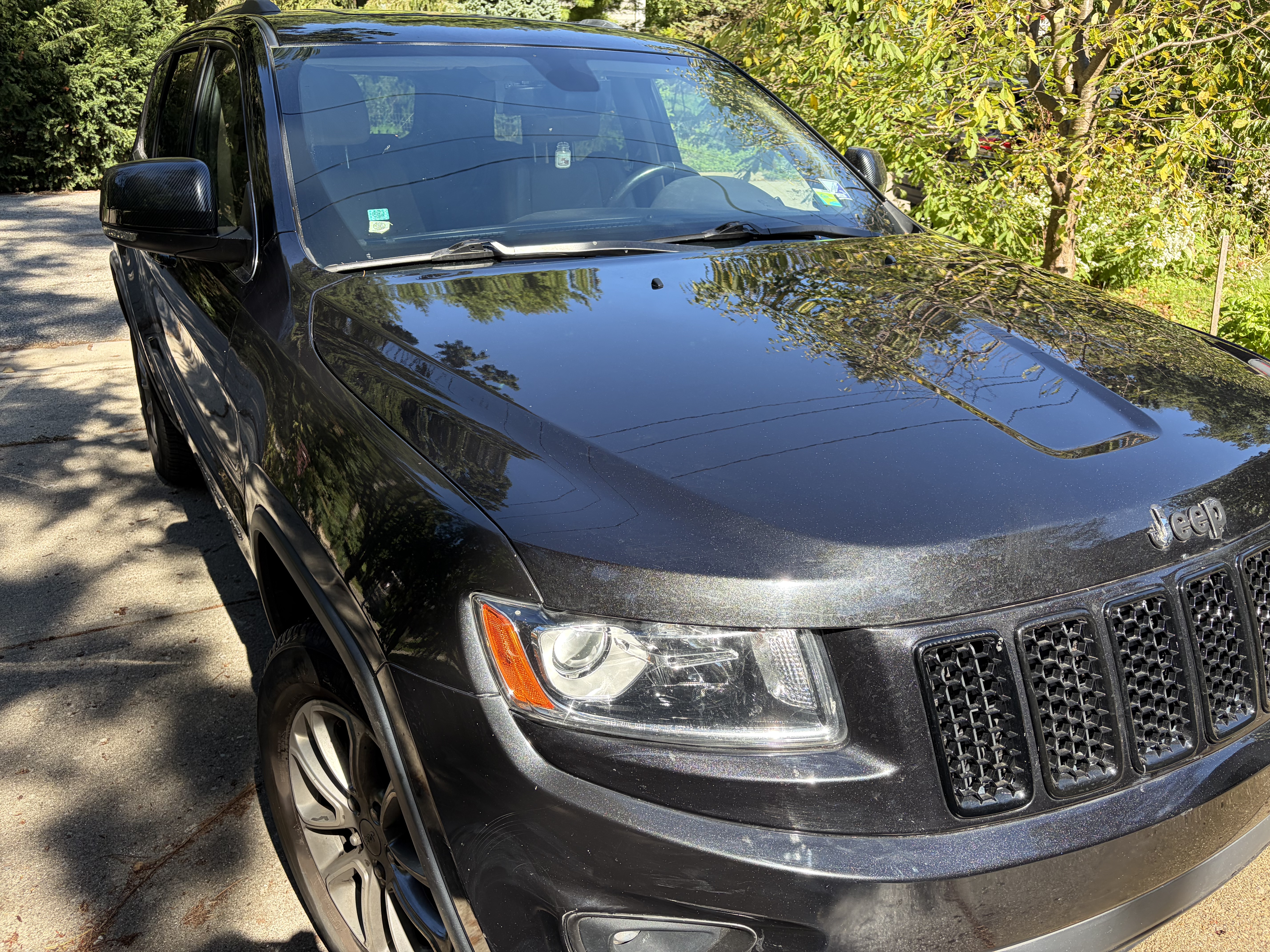 Used 2014 Jeep Grand Cherokee Limited AWD/4WD image 5