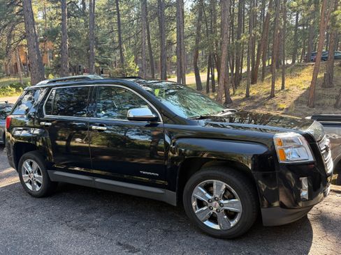 Used 2015 GMC Terrain SLT FWD image 4