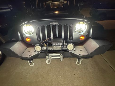 Used 2008 Jeep Wrangler Sahara w/ Dual Top Group image 11