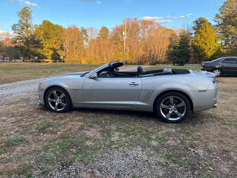 Used 2011 Chevrolet Camaro SS w/ RS Package image 1
