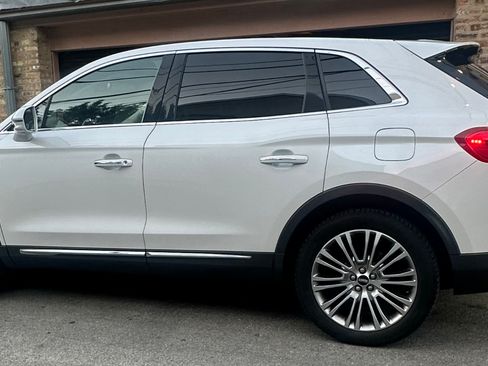 Used 2017 Lincoln MKX Reserve w/ Lincoln MKX Climate Package AWD/4WD image 16