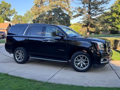 Used 2019 GMC Yukon SLE w/ SLE Value Package
