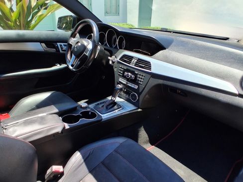 Used 2014 Mercedes-Benz C 250 Coupe image 11