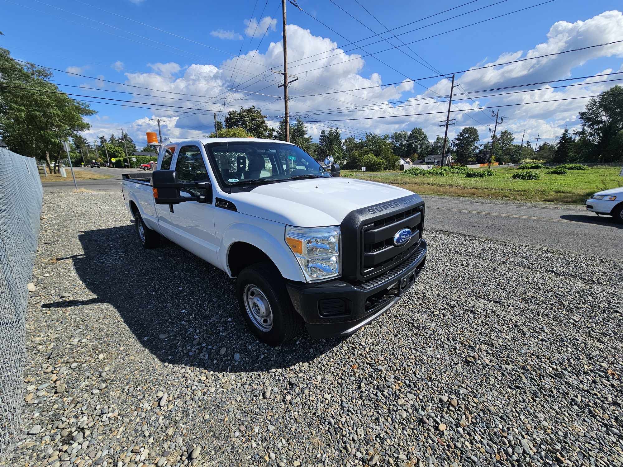 Used 2011 Ford F250 XL w/ PWR Equipment Group AWD/4WD image 2