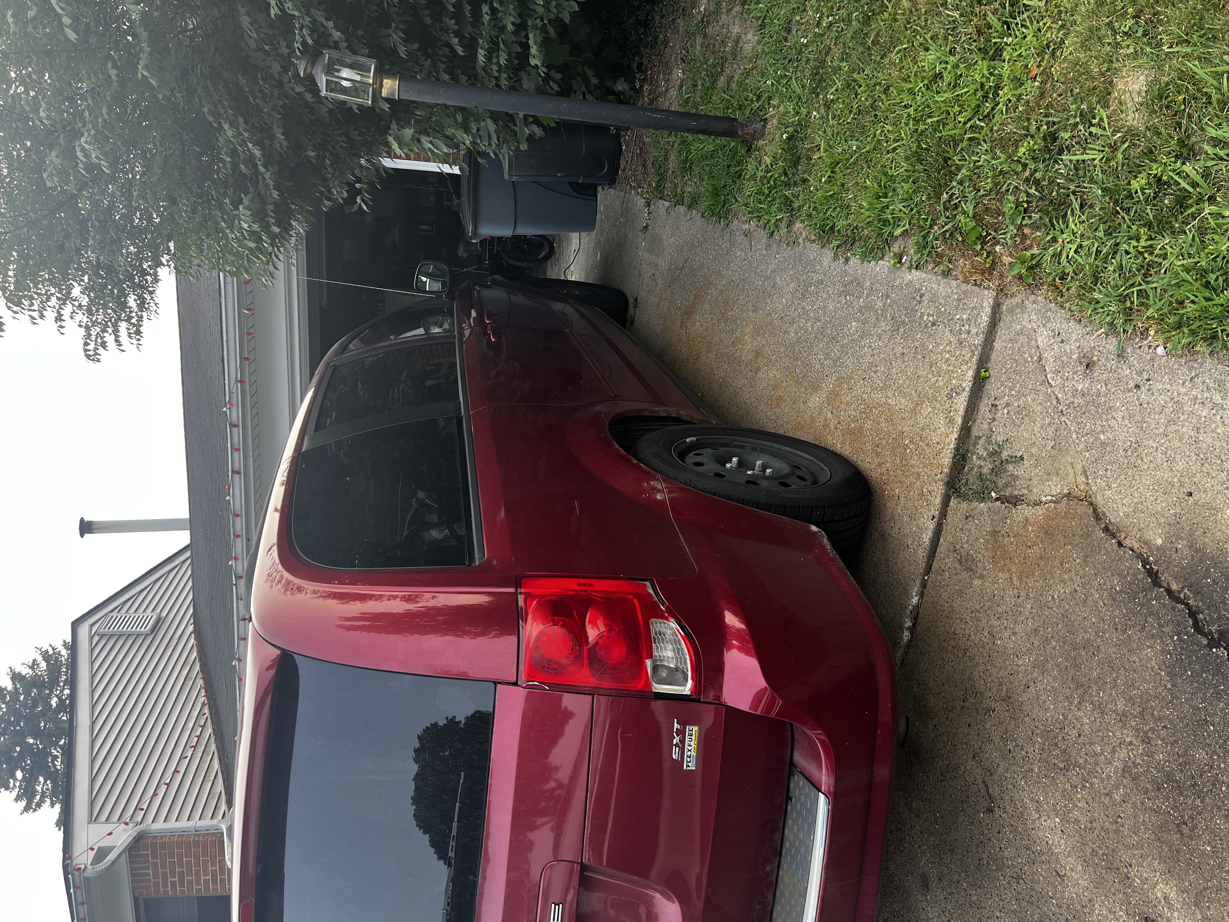 Used 2014 Dodge Grand Caravan SXT w/ Quick Order Package 29G SXT FWD image 5