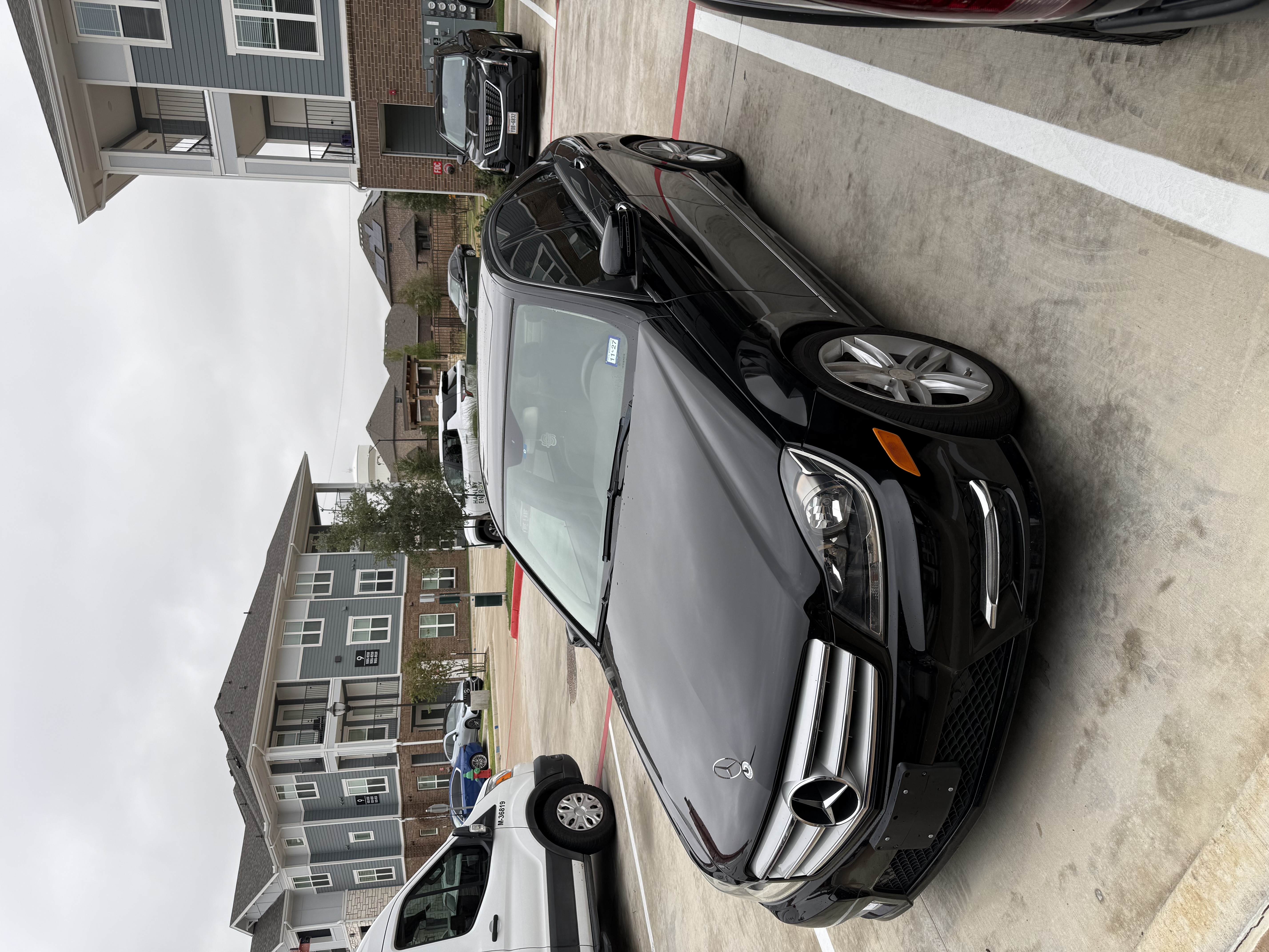 Used 2013 Mercedes-Benz C 250 Sedan image 4