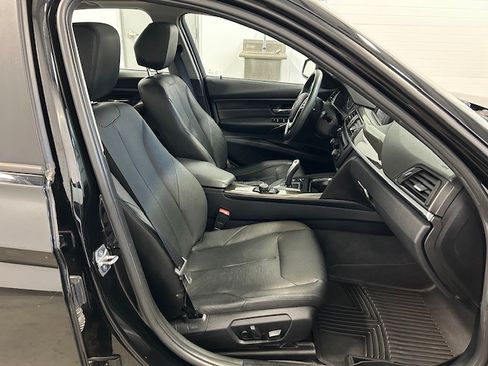 Used 2015 BMW 328i xDrive Sedan image 24