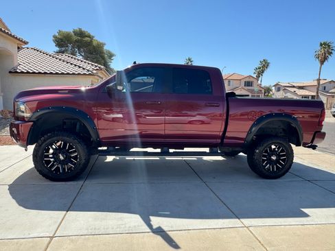 Used 2018 RAM 2500 Laramie w/ Sport Appearance Group AWD/4WD image 2
