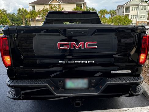 Used 2025 GMC Sierra 1500 Elevation AWD/4WD image 4