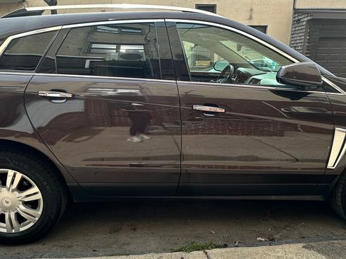 Used 2015 Cadillac SRX Luxury w/ Driver Awareness Package image 4