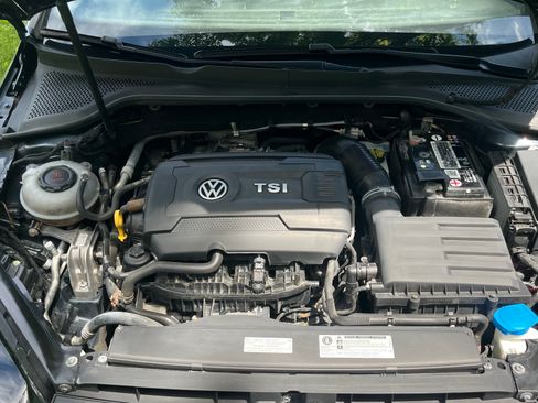 Used 2018 Volkswagen GTI S FWD image 24