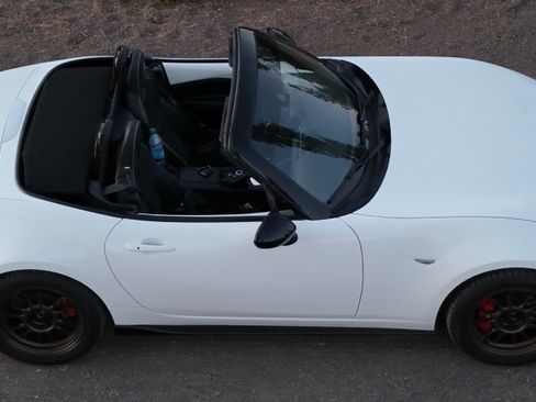 Used 2021 MAZDA MX-5 Miata Club w/ Brembo/BBS Recaro Package image 11