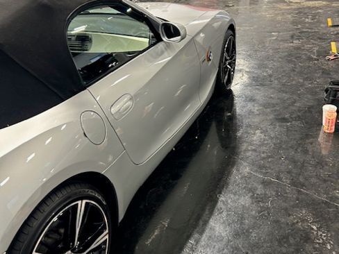 Used 2003 BMW Z4 3.0i image 15