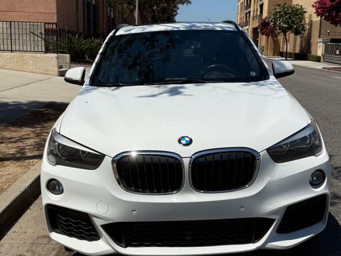 Used 2018 BMW X1 sDrive28i FWD image 4