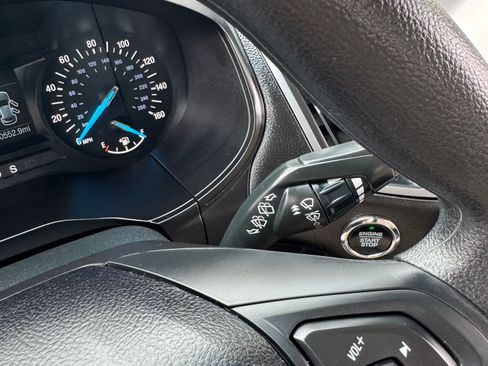 Used 2020 Ford Edge SE FWD image 18