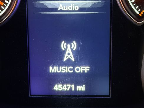 Used 2018 Jeep Wrangler Sport AWD/4WD image 22