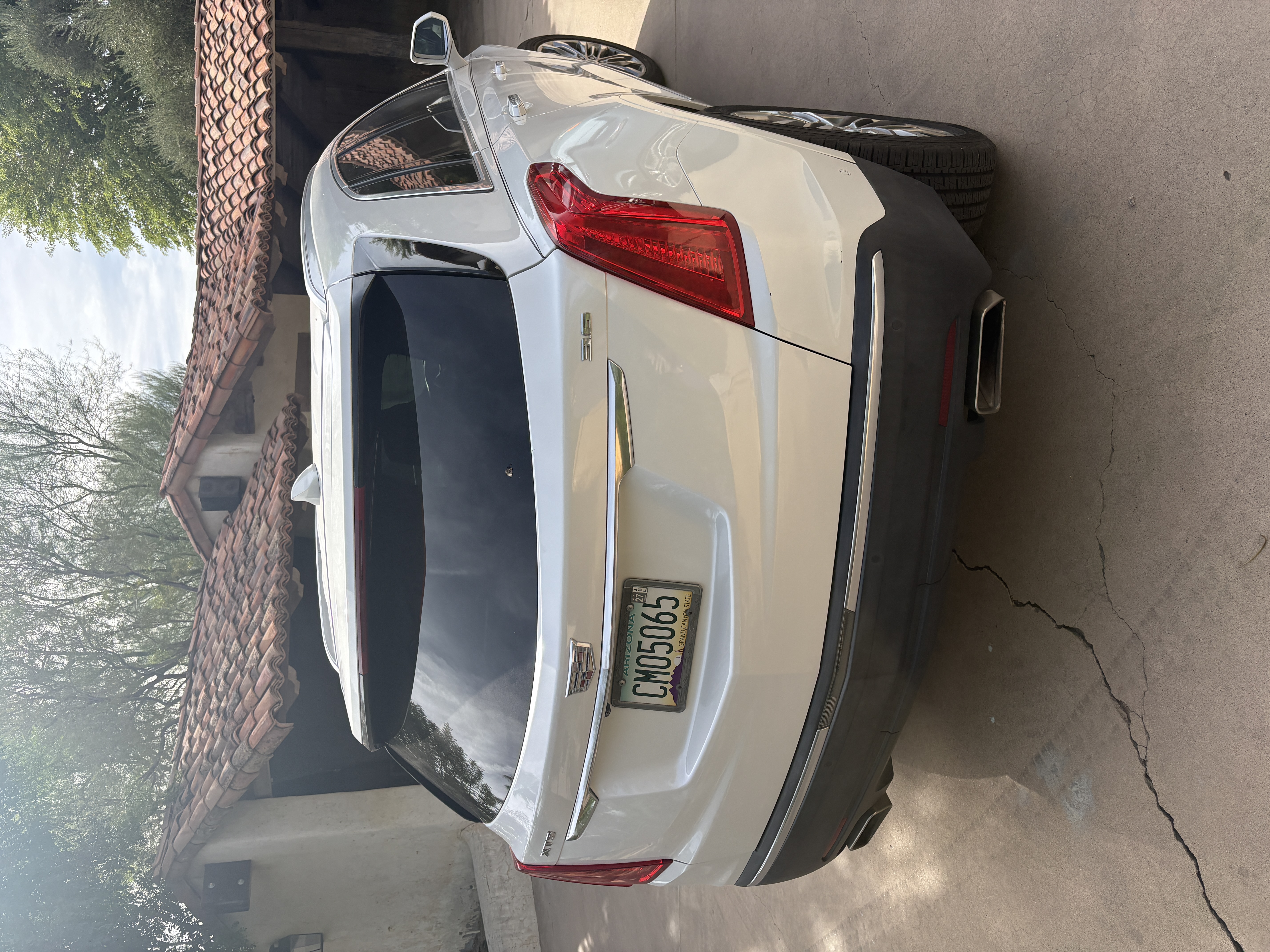 Used 2019 Cadillac XT5 Premium Luxury w/ Driver Assist Package FWD image 5
