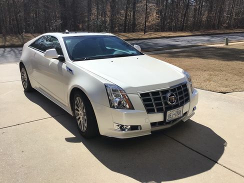 Used 2012 Cadillac CTS Premium AWD/4WD image 10