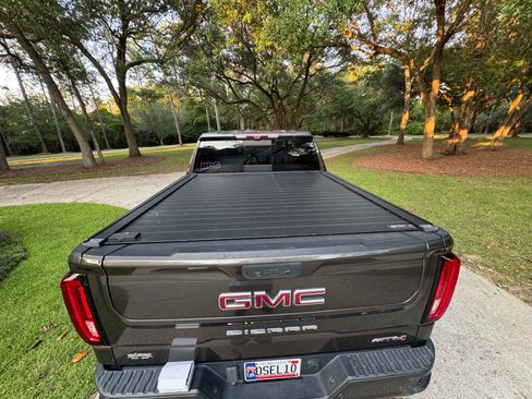 Used 2020 GMC Sierra 1500 AT4 w/ AT4 Premium Package AWD/4WD image 10