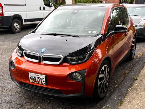 Used 2015 BMW i3 w/ Range Extender RWD image 2