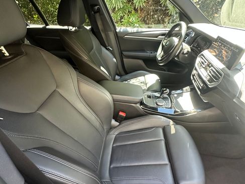 Used 2024 BMW X3 sDrive30i w/ Convenience Package RWD image 6