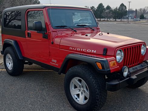 Used 2006 Jeep Wrangler Unlimited Rubicon image 9