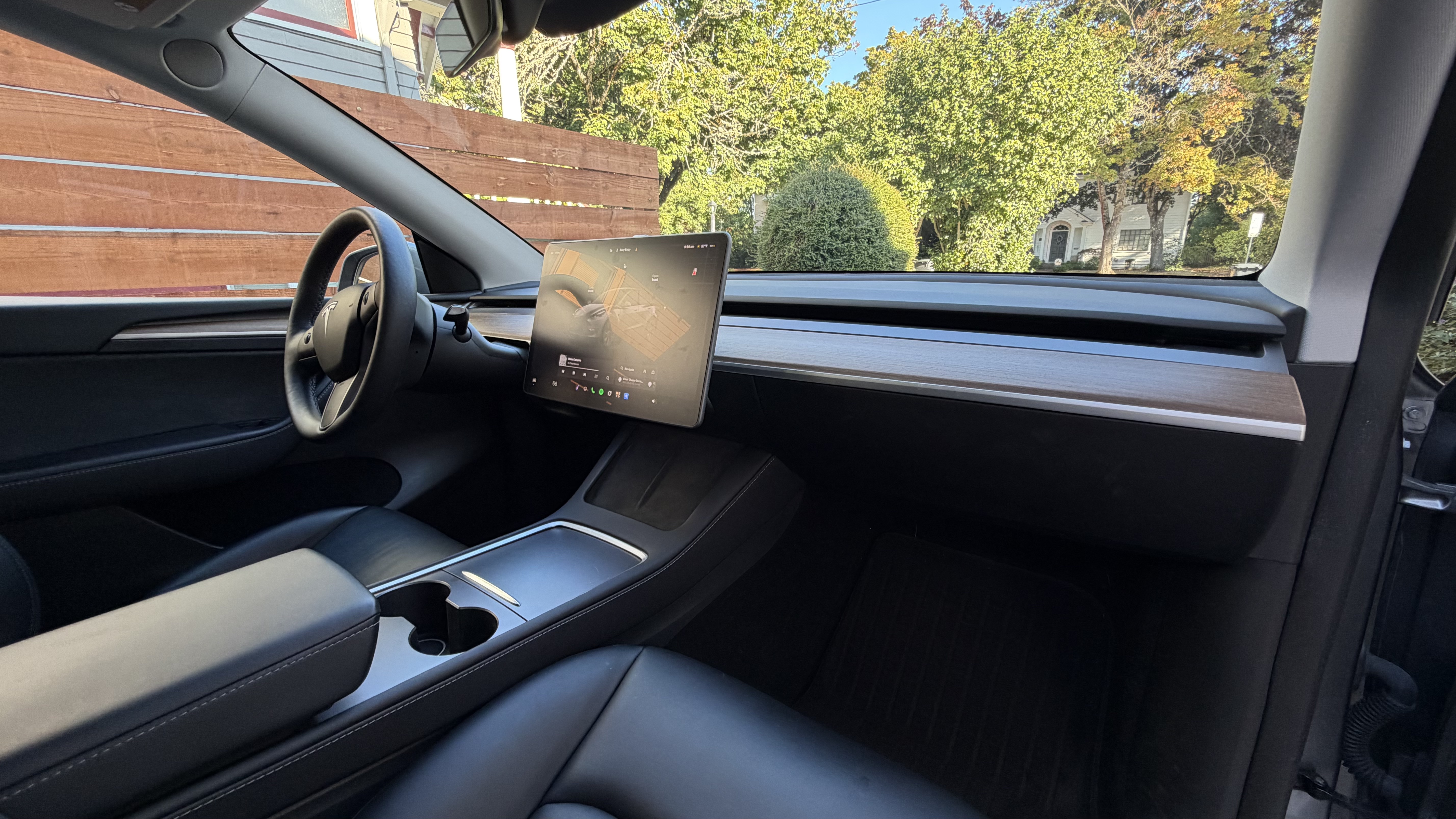 Used 2025 Tesla Model Y Long Range AWD/4WD image 15
