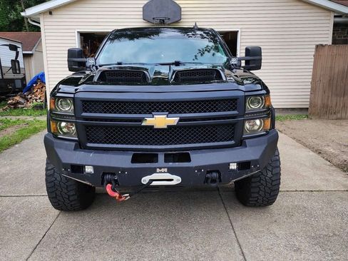 Used 2015 Chevrolet Silverado 1500 LTZ Z71 w/ Custom Sport Edition image 1